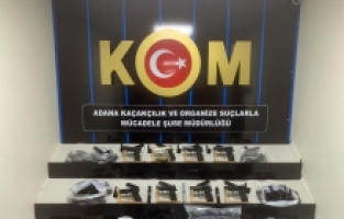 Adana'da 7 ruhsatsız tabanca ve 547 silah parçası ele geçirildi