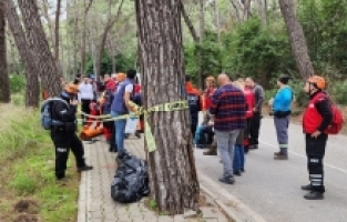 Antalya'da kayıp olarak aranan Rus turist ormanda ölü bulundu