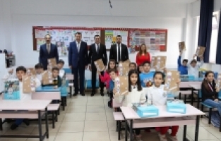 Antalya'da öğrenciler yarıyıl tatiline girdi