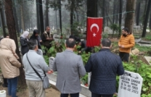 Hatay'da depremde hayatını kaybeden gazeteciler anıldı