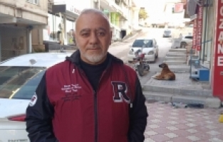 Hatay'da sahipsiz köpeğin saldırısına uğrayan motosikletli yaralandı