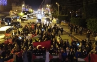 Hatay'da teröre tepki Gazze'ye destek yürüyüşü düzenlendi