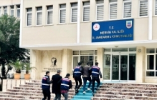 Mersin ve Şanlıurfa'da terör örgütüne yönelik operasyonda yakalanan 2 şüpheli tutuklandı