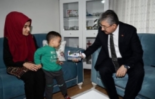 Vali Yılmaz'dan Gazi Levent Talan'a ziyaret