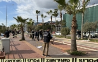 Alanya'da silahlı kavgada 2 kişi yaralandı