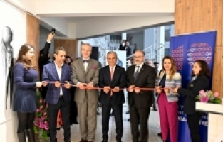 Estonya ile Türkiye'nin diplomatik ilişkilerinin 100. yılında Antalya'da sergi açıldı