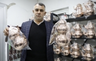 Kahramanmaraş'ta metal mutfak eşyası sektörü deprem sonrası yeniden ayağa kalkıyor