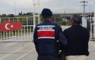 Karşılıksız çekten aranıyordu