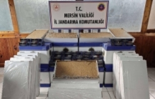 Mersin'de 500 bin makaron ele geçirildi