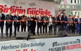 Osmaniye'de MHP Seçmen İletişim Merkezi açıldı
