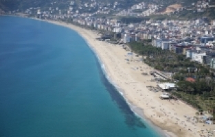Alanya'da mart ayında deniz keyfi