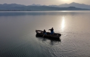 Av yasağı öncesi balıkçılar son seferini yapıyor