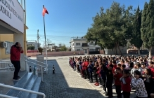 Dörtyol'da gençlik liderleri ilkokul öğrencileriyle bir araya geldi