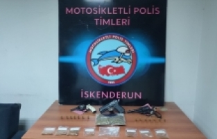 İskenderun'da asayiş uygulamalarında yakalanan 14 şüpheliden 4'ü tutuklandı