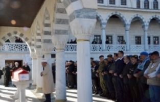 Kahramanmaraş’ta vefat eden Kore gazisi son yolculuğuna uğurlandı