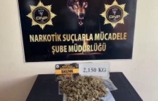 Osmaniye'de yolcu minibüsünde 2 kilo 150 gram sentetik uyuşturucu ele geçirildi