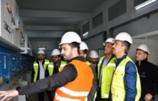 Pakistan ve BAE'den gelen heyet Dicle Elektrik'in SCADA uygulamasını inceledi