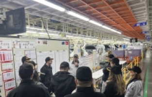 Toyota'dan yardım kuruluşlarına bağış yapan firmalara teknik gezi imkanı