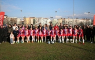 Yeşil sahalarda kadın dayanışması