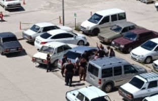 Adana'da darbedilen kişi yaralandı