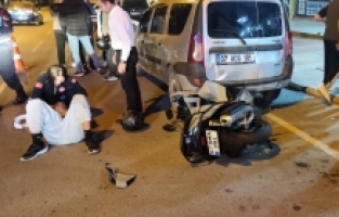 Alanya'da motosikletin yayalara çarptığı kazada 1 kişi öldü, 2 kişi yaralandı