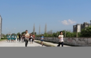 Dörtyol'da kros ve uzun atlama yarışması düzenlendi