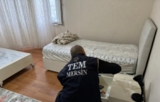 Mersin'de terör örgütü DEAŞ operasyonunda 3 şüpheli yakalandı