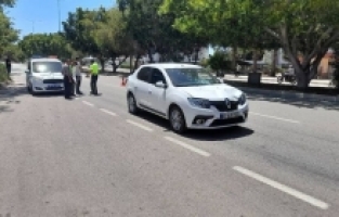Antalya'da otomobilin çarptığı çocuk, ağır yaralandı