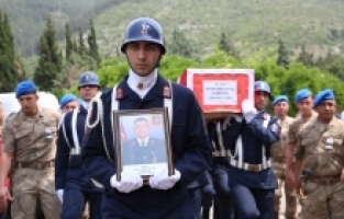 Şehit Jandarma Uzman Çavuş Ertaş, Hatay'da son yolculuğuna uğurlandı