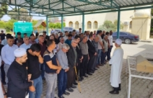 Şehit Piyade Uzman Onbaşı Yazıcı'nın bebeğinin cenazesi Mersin'de defnedildi