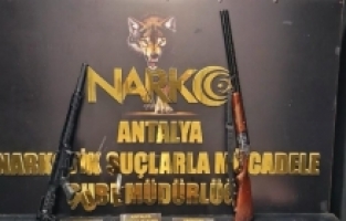 Antalya'da uyuşturucu operasyonunda 89 şüpheli gözaltına alındı