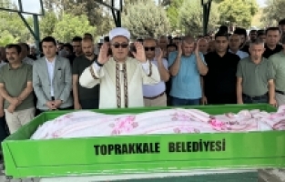 İzmir'de elektrik akımına kapılıp ölen gencin cenazesi Osmaniye'de defnedildi