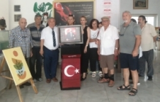 Mersin'de 60 yaş üstü vatandaşlar atıkları geri dönüşüme kazandırıyor