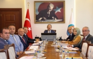 Mersin'de 788 derslikli 45 okulun inşası sürüyor