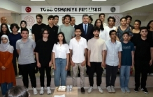 Osmaniye'de YKS'de ilk 1000’e giren öğrenciler ödüllendirildi