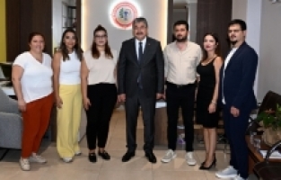 Vali Yılmaz, Osmaniye Eczacı Odası'nı ziyaret etti