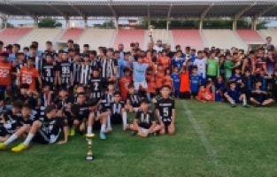 Kadirli'de depremzede çocuklar için futbol turnuvası düzenlendi