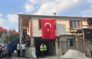 Şehit polis memuru Peksoy'un şehadet haberi Kahramanmaraş'taki ailesine verildi