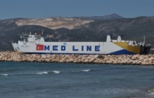 İsrail'in saldırıları nedeniyle Lübnan'dan ayrılan 315 kişi gemiyle Mersin'e geldi