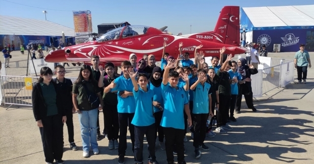 Depremzede çocuklar TEKNOFEST Adana'da