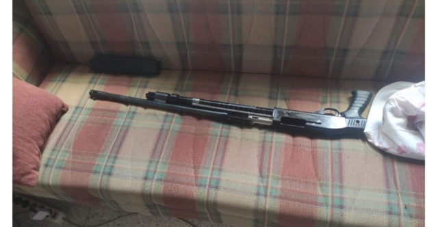 Kadirli'de iş yerine silahla ateş açtıkları iddiasıyla 3 şüpheli yakalandı