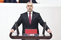 Bakan Işıkhan, TBMM Genel Kurulu’nda Yemin Etti