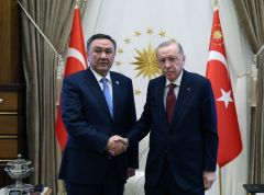 Cumhurbaşkanı Erdoğan, TDT Genel Sekreteri Ömüraliyev’i kabul etti