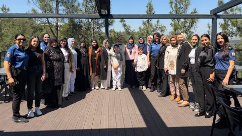 Osmaniye'de anlamlı anneler günü programı