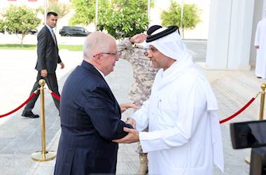 Millî Savunma Bakanı Yaşar Güler, Katar Başbakan Yardımcısı ve Savunma Bakanı Şeyh Saud Bin Abdulrahman Al Sani ile Bir Araya Geldi