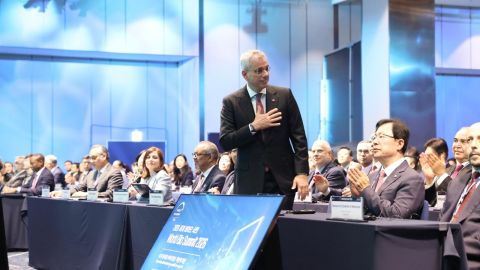 Sağlık Bakanı Memişoğlu Güney Kore’de “5. Dünya Biyo Zirvesi” ne Katıldı