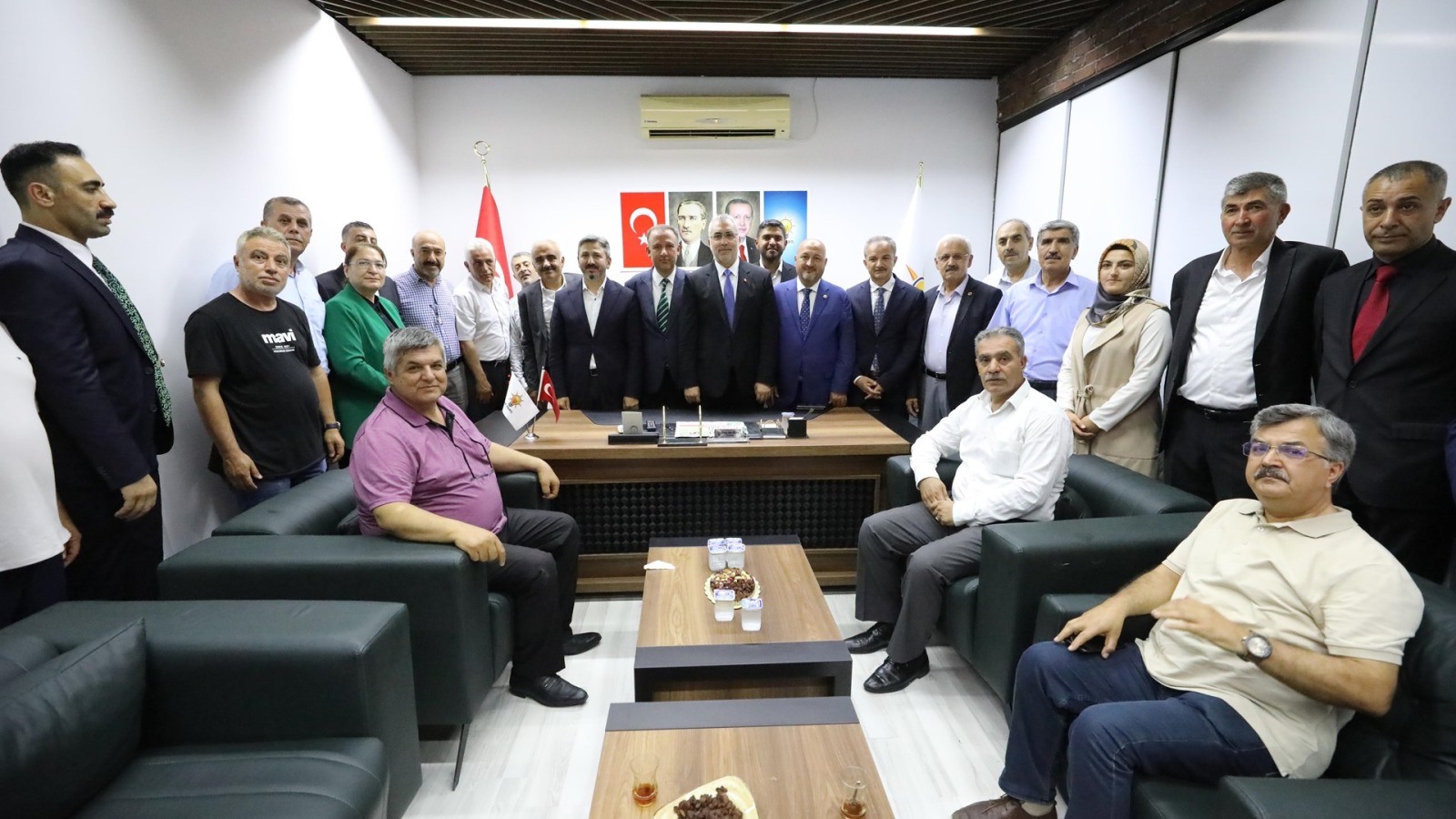 Bakan Işıkhan, Adıyaman’da Temaslarda Bulundu