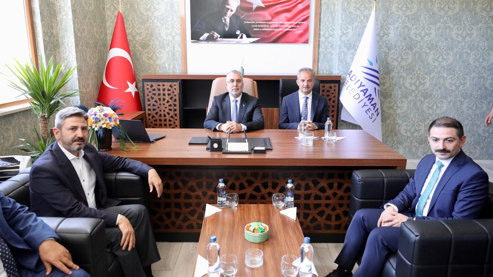 Bakan Işıkhan, Adıyaman’da Temaslarda Bulundu
