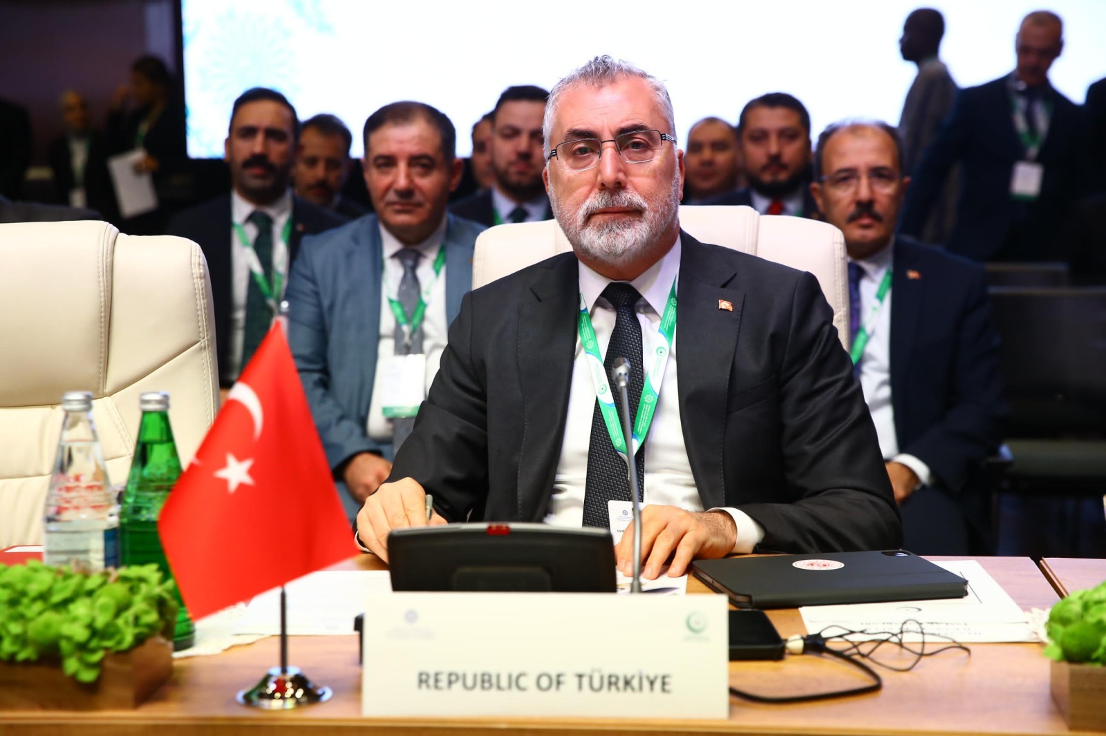 Bakan Işıkhan, İİT 5. Çalışma Bakanları Toplantısı'na Katıldı