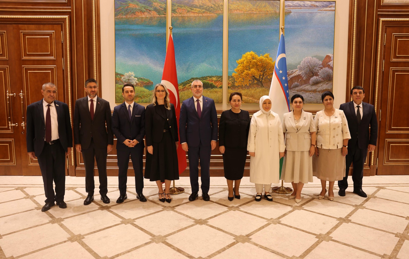 Bakan Işıkhan, Özbekistan’da Temaslarda Bulundu